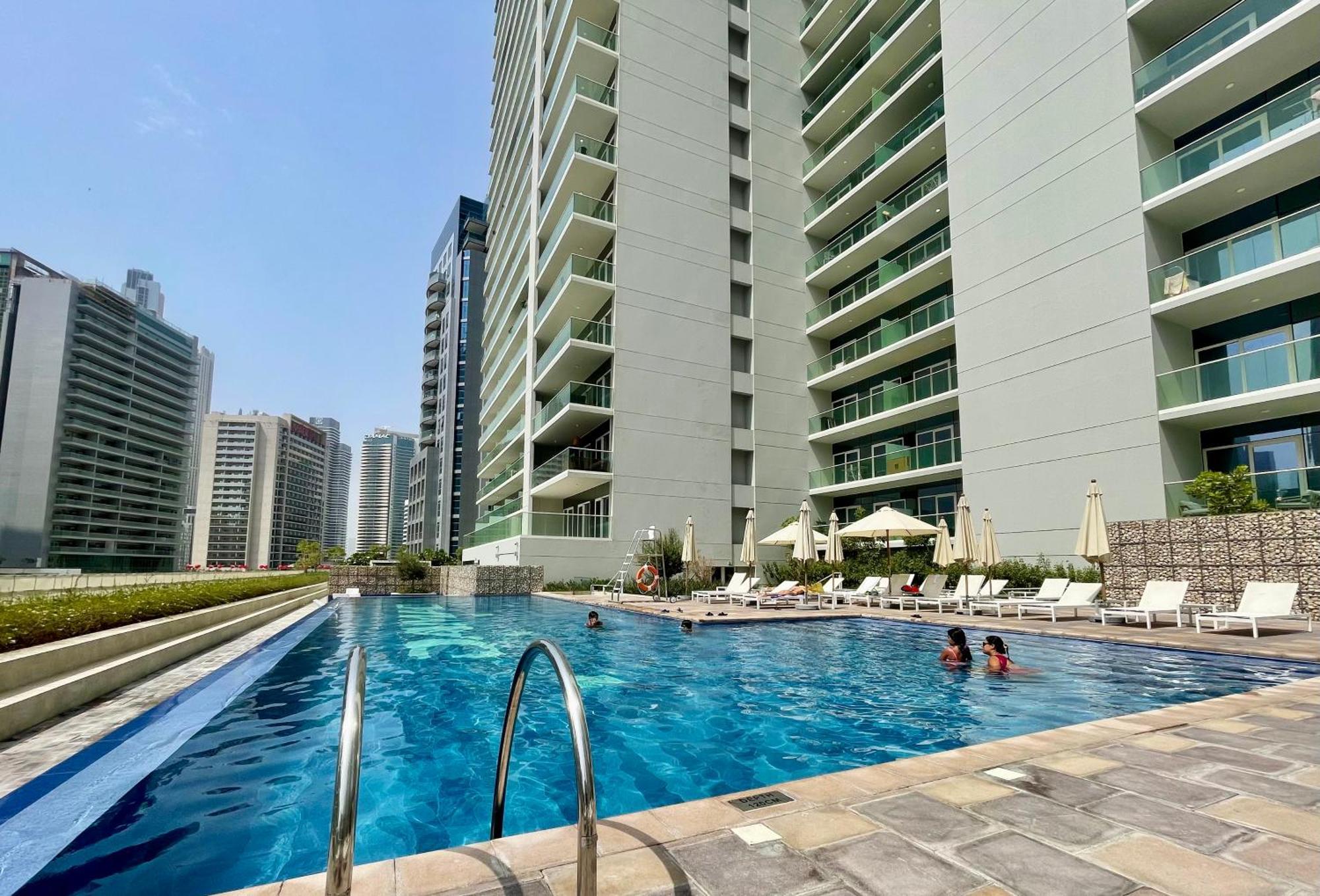 Wonderful Reva Aparthotel Downtown Dubai Exterior foto