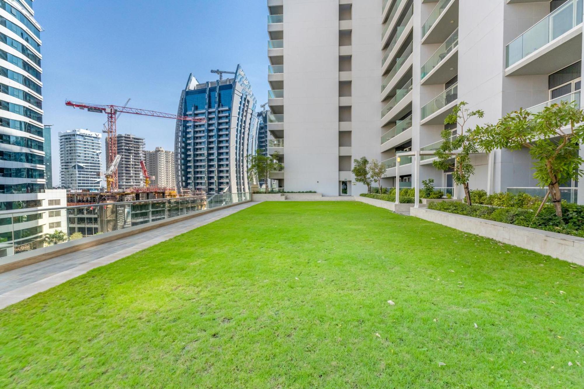 Wonderful Reva Aparthotel Downtown Dubai Exterior foto